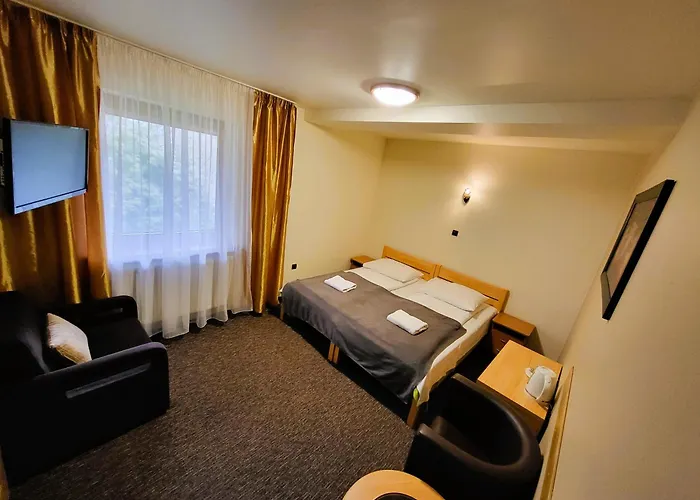 אתר נופש Zameczek אוסטראון